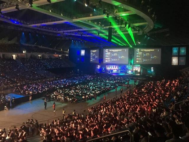 守球员的需 守球员的需