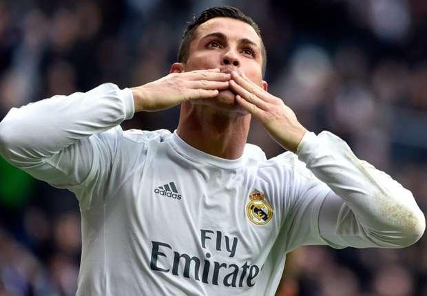 记者：阿库尼亚将会加盟河床，今天飞回阿根廷完成交易