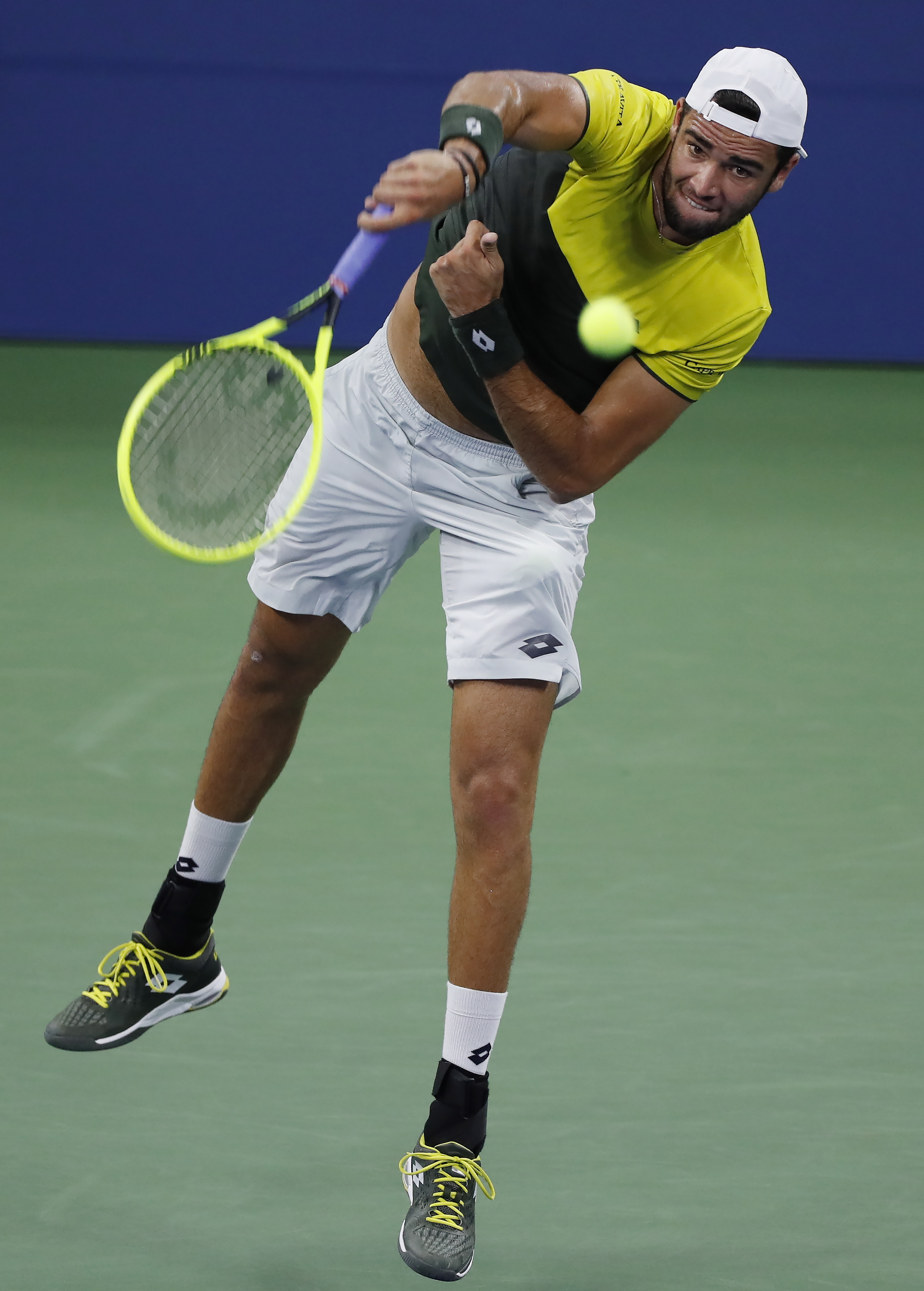 皇马跟队：卢宁和库尔图瓦都还没确定缺战瓦伦西亚.