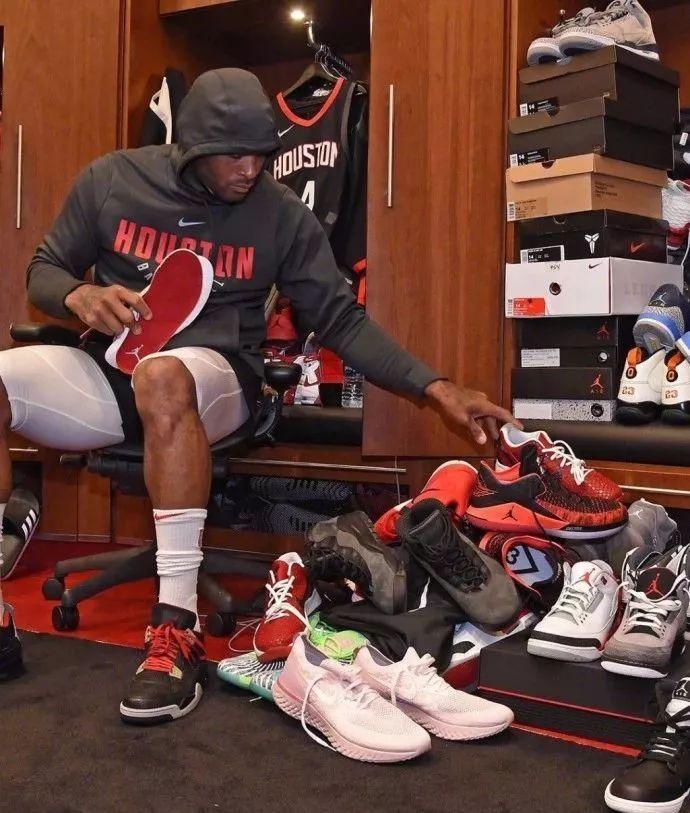 将左右两队 将左右两队
